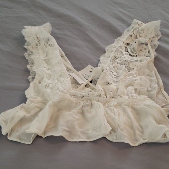 Forever 21 Cropped Woven Top - Picture 3 of 5